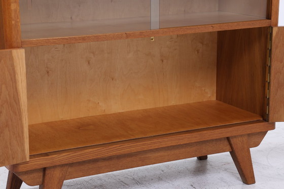 Image 1 of Vintage ladekast met glazen deuren jaren 60 | Mid Century vitrinekast gangkast | Retro jaren 70 hout #06-17