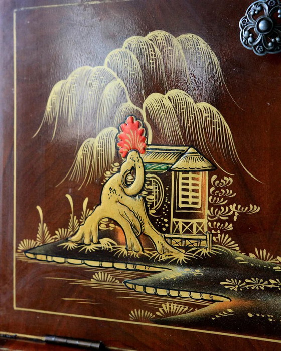 Cocktail Cabinet by Tunbridge of London – Liquor cabinets (photo 11 of 12)