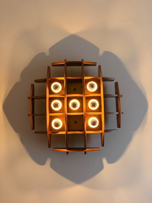 Iconica Wood Flush Mount Lamp with Angelo Brotto for Esperia – wandlampen, Brass (photo 2 of 30)