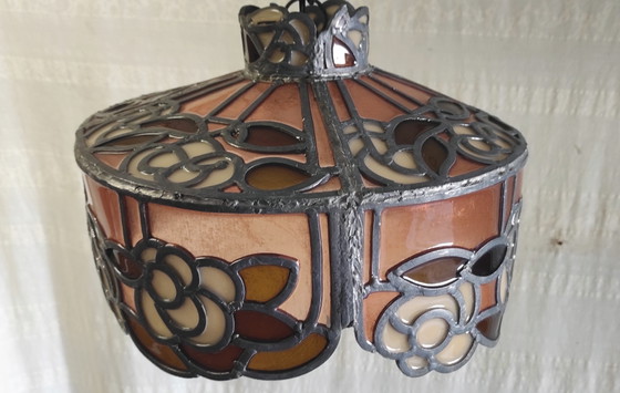 Image 1 of Pendelleuchte aus Glas und Blei im Tiffany-Stil – Mitte des 20. Jahrhunderts