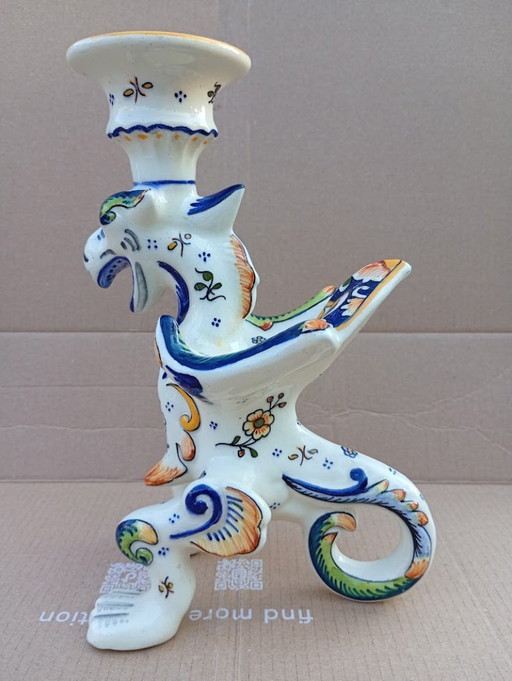 2 bougeoirs anciens en faïence française – Dragon & Salamandre (ca. 1900, Rouen/Desvres)