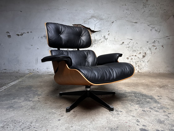 Image 1 of Herman Miller Eames lounge chair palissander 