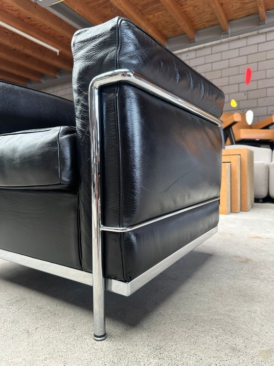 Image 1 of Cassina LC2 Stuhl von Le Corbusier, Pierre Jeanneret & Charlotte Perriand (Lagerbestand: 2)