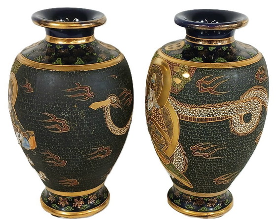 Image 1 of Paar Satsuma Meiji-Vasen, signiert Niiyama, 32 cm - mit offiziellem Wertgutachten.