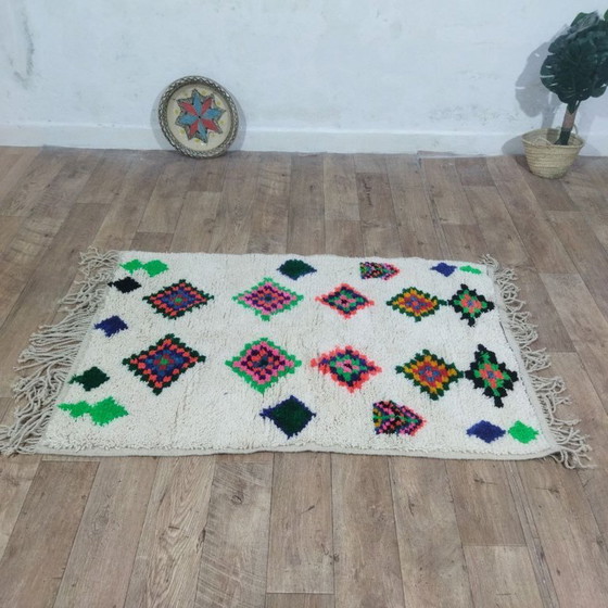 Image 1 of Marokkaans Berber Azilal tapijt – Natuurlijke wol – 153 x 100 cm – Kleurrijke handgemaakte stijl