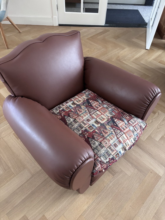 Image 1 of Club chair / Fauteuil club