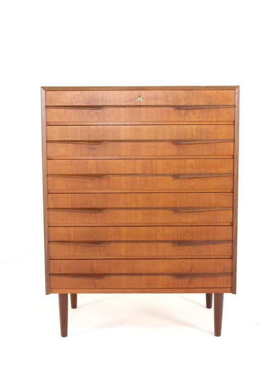 Image 1 of Deense hoge ladekast 'Olsted' vintage 