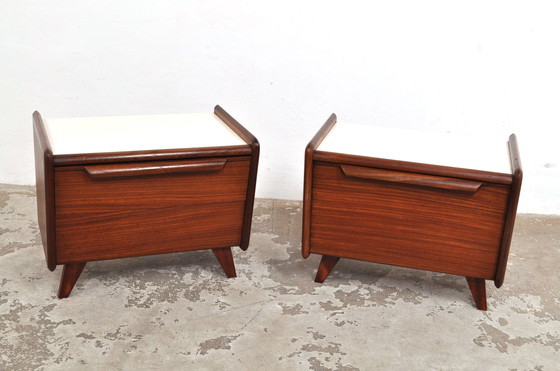 Image 1 of Tables de chevet vintage en acajou 1950s