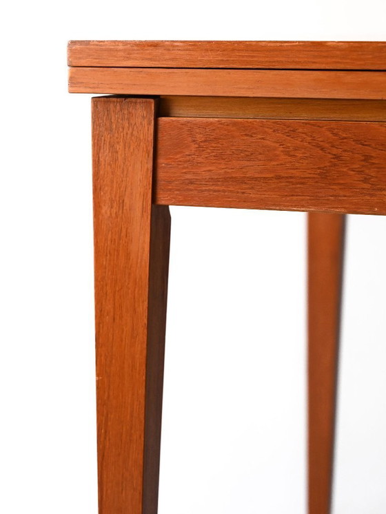 Image 1 of Mesa de comedor escandinava cuadrada de teca de los años 60