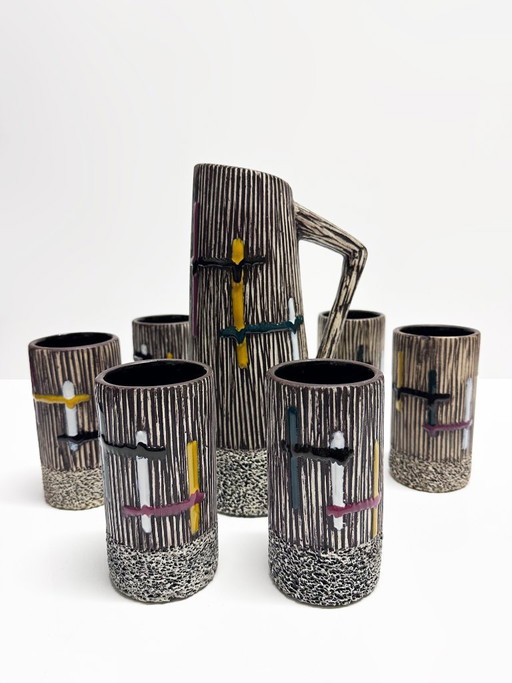 Handbeschilderde set met sinaasappelsap en water. Frankrijk, jaren 60. – glazen karaffen, Ceramic