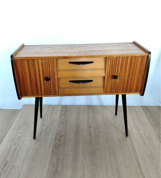 Image 1 of Armoire d'entrée des années 50