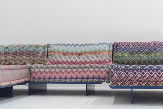 Image 1 of Canapé Roche Bobois Mah Jong, design Missoni par Hans Hopfer, avec plateforme