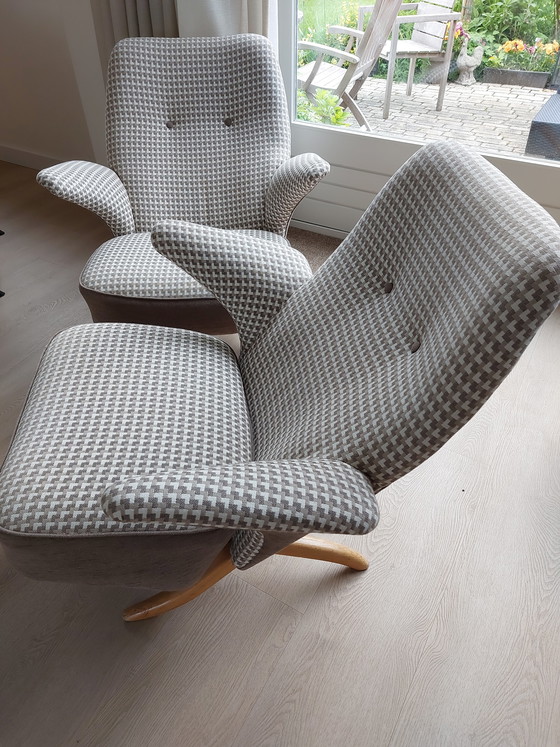 Image 1 of Artifort 2 sillones S Penguin mismo tapizado