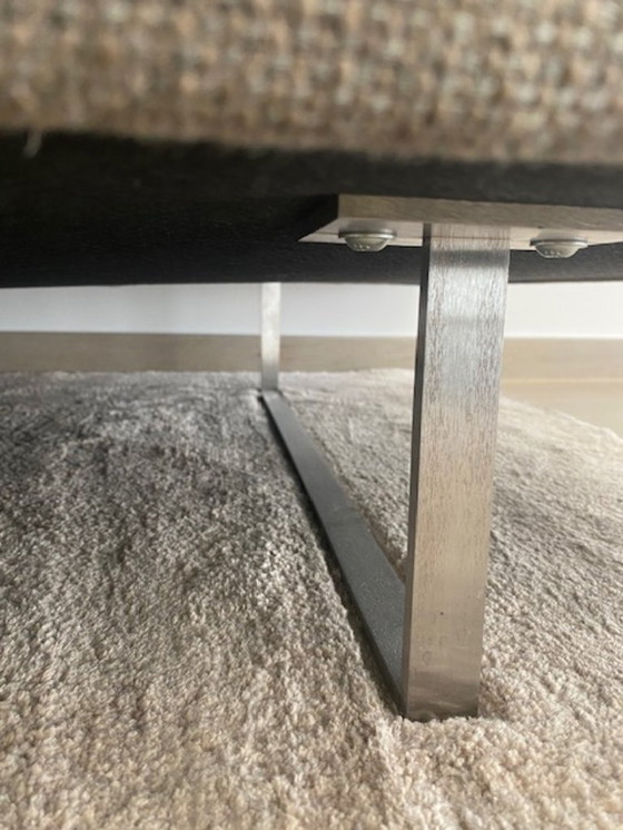 Image 1 of 1 siège avec deux appuie-têtes (amovibles) et 1 grand repose-pieds ou siège supplémentaire