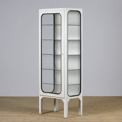 Vintage Arztschrank aus Eisen und Glas , 1970er Jahre
