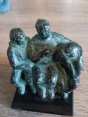 Bronzefigur Karin Beek