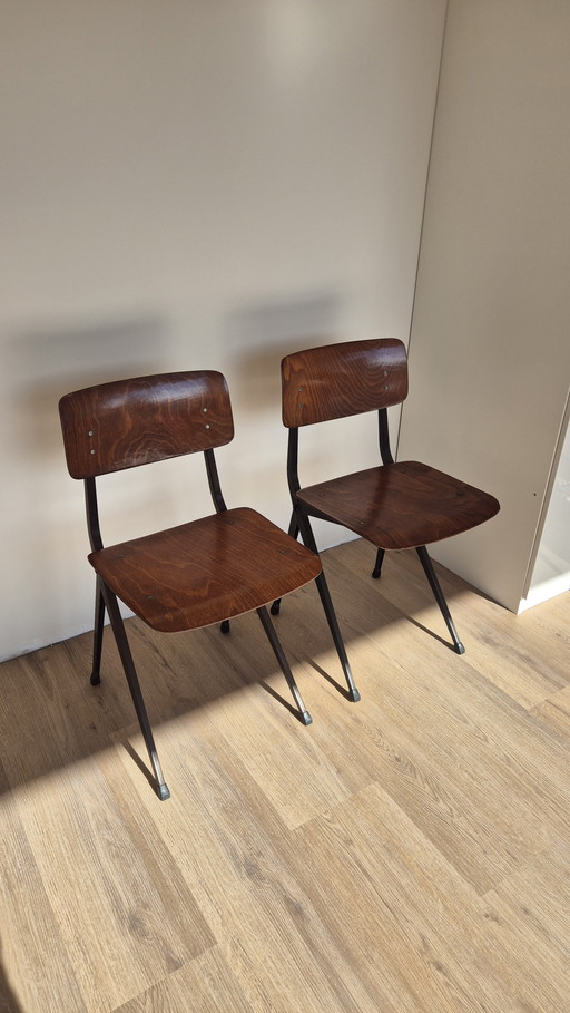 Set of 2 Ynske Kooistra Marko design chairs vintage