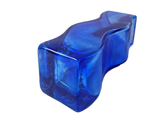 Skruf Sweden - "Bölja" Vase by Annette Krahner – Glass (photo 7 of 8)