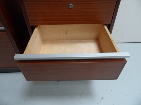 Mid Century Set Van 2 Mahoniehouten Ladekasten – Wood (photo 5 of 12)