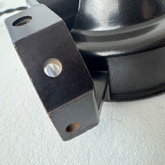 Image 1 of Vintage "Block" wandlamp in opaal en bakeliet.