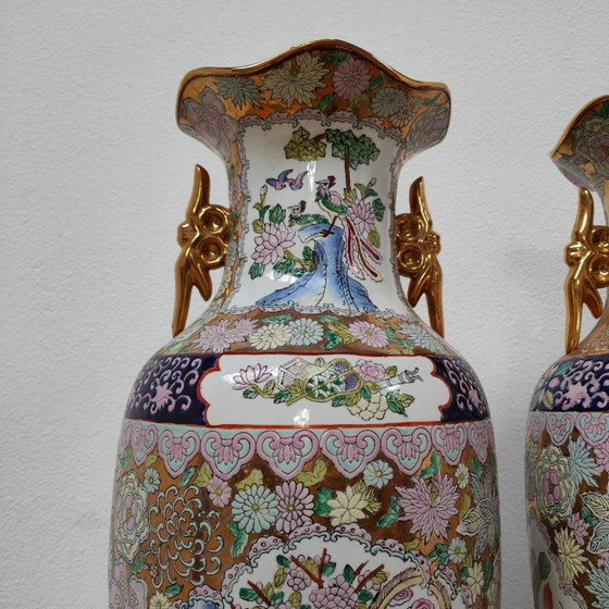 Set Large Vintage Oriental Vases Baluster Vases, Canton Porcelain (photo 10 of 17)