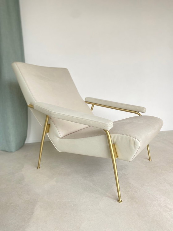 Image 1 of Molteni&C D.153.1 Leather Armchair by Gio Ponti