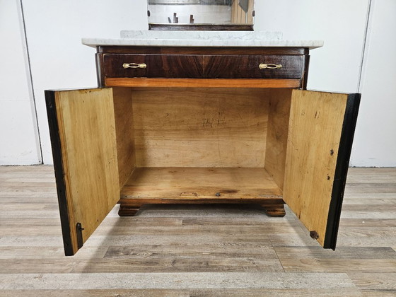 Image 1 of Tocador Art Decó con mármol blanco y espejo