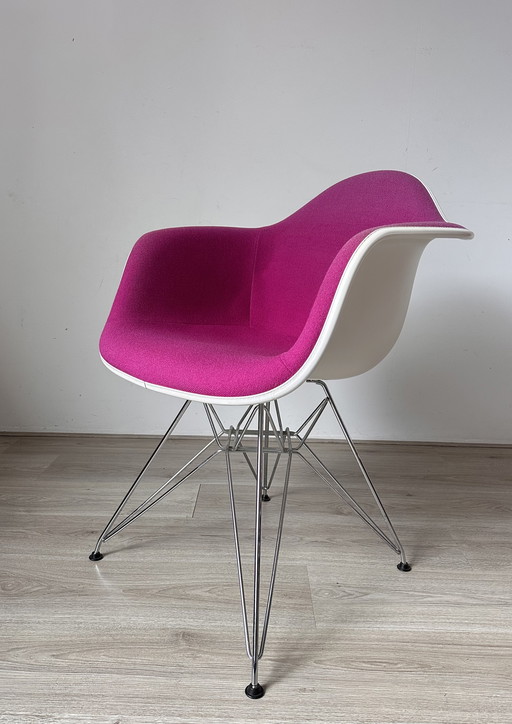4x Vitra Dar Hopsak design stoelen
