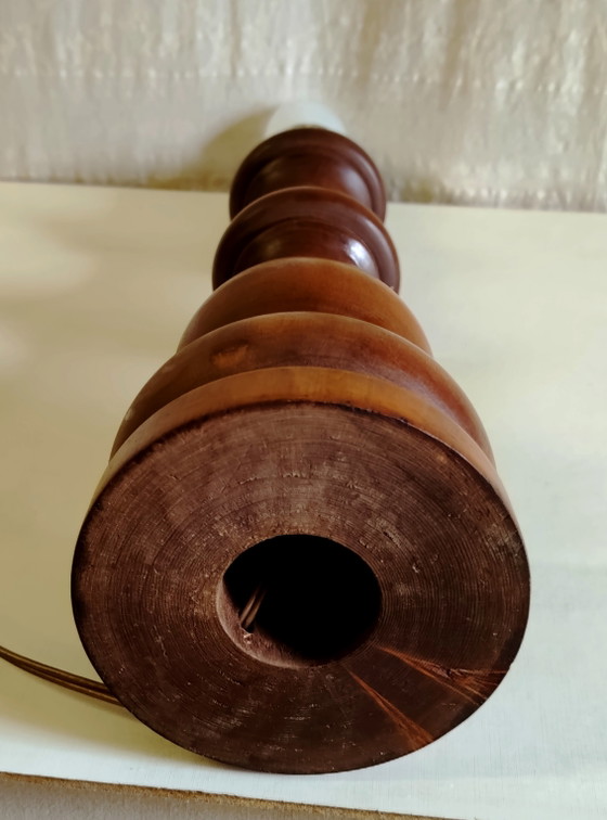 Table lamp base in solid turned wood - mid-20th century (photo 7 of 8)