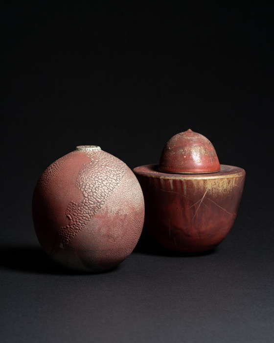 Image 1 of Keramische vaas en doos met deksel – Studio Keramist Artist, Duitsland, 2010
