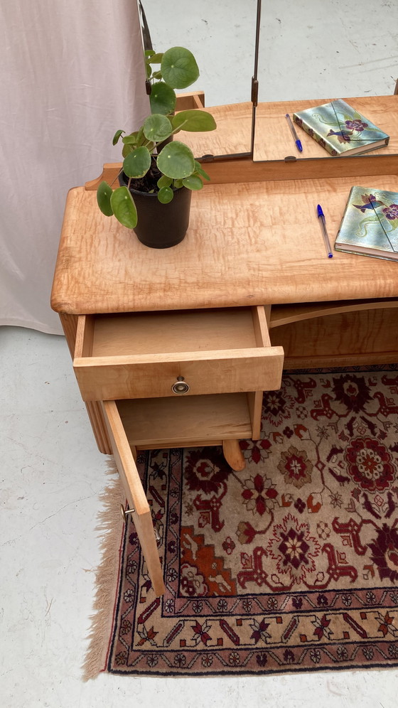 Image 1 of Kaptafel vintage du milieu du siècle