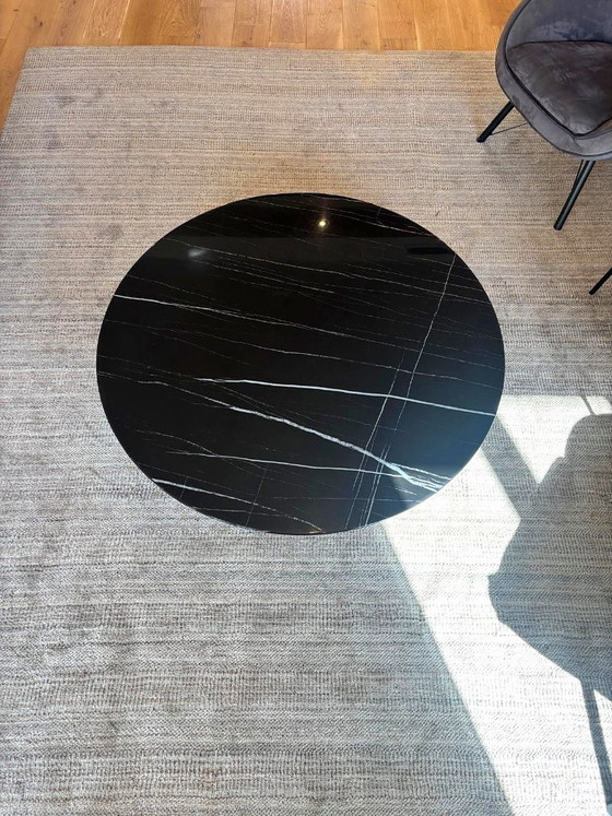 Tavolino da caffè rotondo NV Gallery in marmo nero, Ø 120 cm – Tavolini da caffè (photo 3 of 6)
