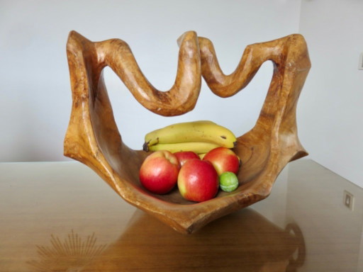Cesta grande o centro de mesa tallado en una sola pieza de madera de olivo, circa 1970, Italia – decoratieve objecten, Wood