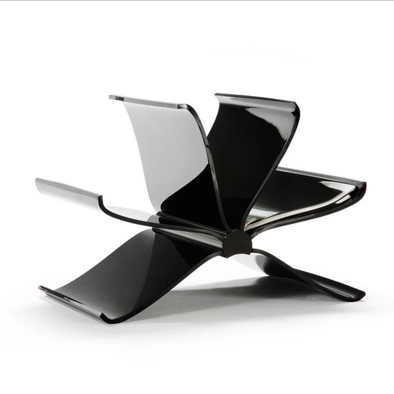 Image 1 of Kartell tijdschriftenrek, frontpage 