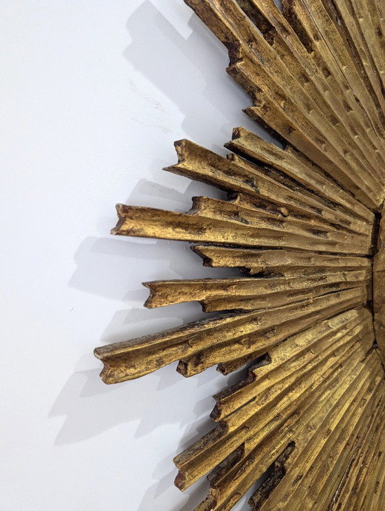 Grand Miroir Soleil Mid-Century en Bois Sculpté Doré, Années 1950 – Glass, Wood (photo 14 of 20)