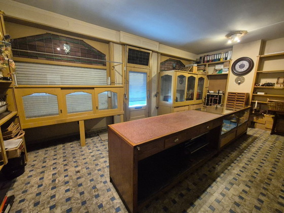 Shop Counters from the 1930s – Display cabinets, Wood (photo 3 of 6)