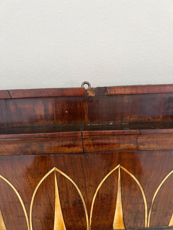 Image 1 of Cassettone - Noce - Comò con specchiera