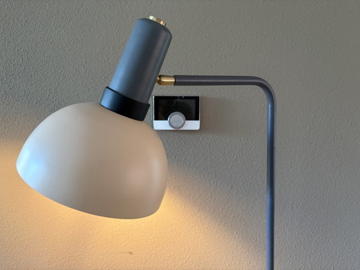 Vloerlamp Charlie Zuiver Zalmroze/Grijs – vloerlampen, Metal