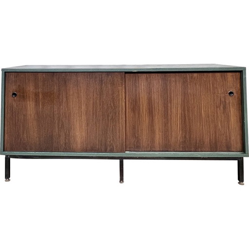 Mueble bajo vintage de madera de roble y cromo, 1950