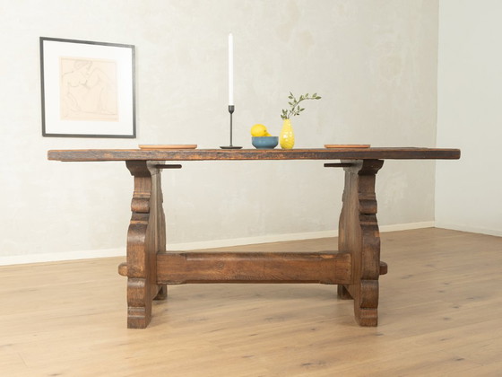 Brutalist solid wood table, 1970s – Dining tables (photo 4 of 8)