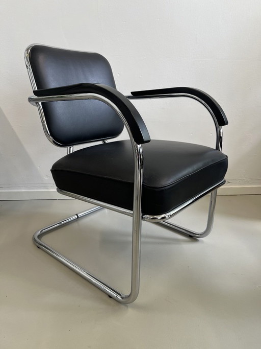 Sillón de cuero