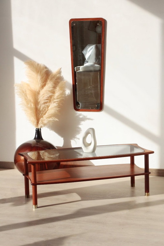 Image 1 of Tavolino vintage G Plan - E Gomme - in teak e vetro fumé