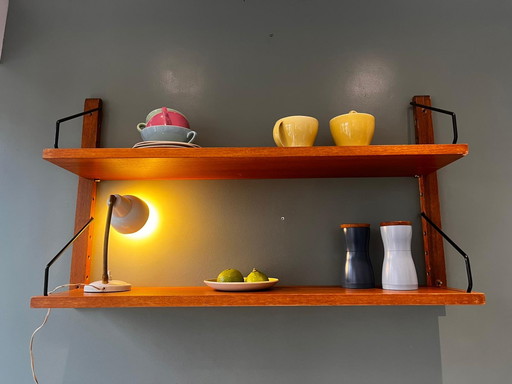 Mobiletto da parete Paul Cadovius in legno di teak, vintage anni Sessanta