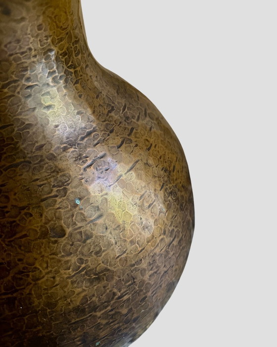 Image 1 of Grande vaso da terra in rame di Harald Buchrucker, realizzato a mano negli anni '30 con martello.