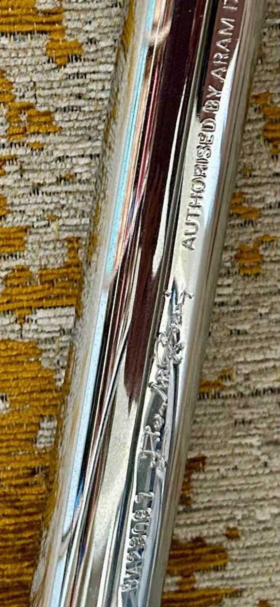 Image 1 of Tables d'appoint Eileen Gray