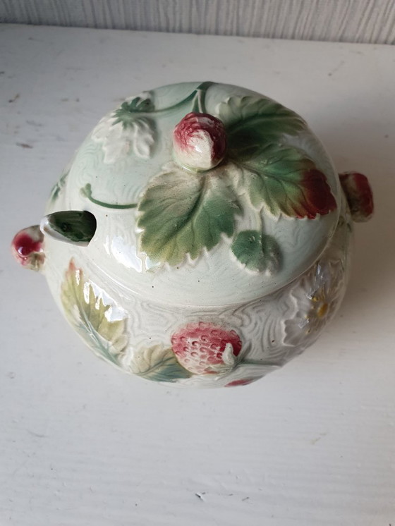 Image 1 of Antieke Keller & Guérin St Clément aardbeienset ca 1900