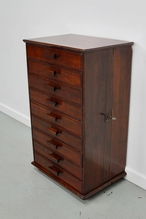 Franse Art-Deco Mahonie Apothekers-/Archiefkast, Circa 1920