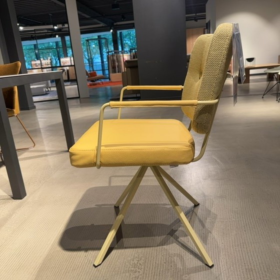 Image 1 of Bert Plantagie Kiko dining chair