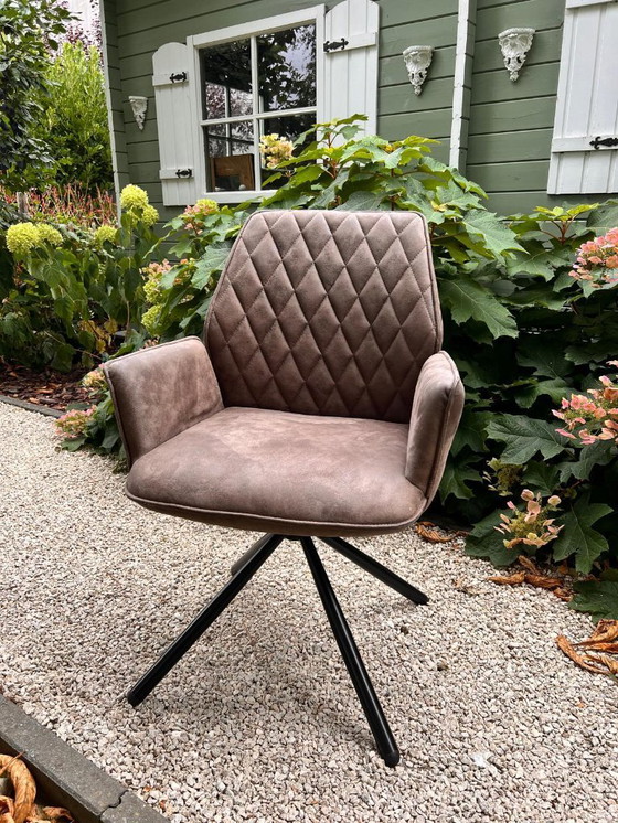 Image 1 of Sechs moderne Esszimmerstühle - Lederoptik - neuwertig