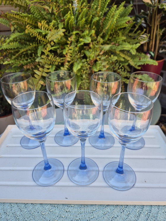 Vintage Luminarc Azur Wine Glasses, Set of 7 – Original Box – Made in France (blue stem) – Glass & Decanter (photo 3 of 12)